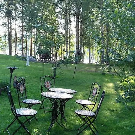 Top Floor Of The By Lake Saimaa Mutanen